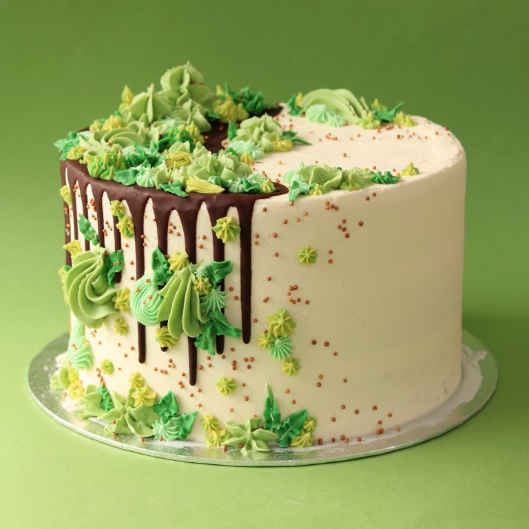 Handmade Birthday Cakes to order Nottingham | Claire Elizabeth Creates